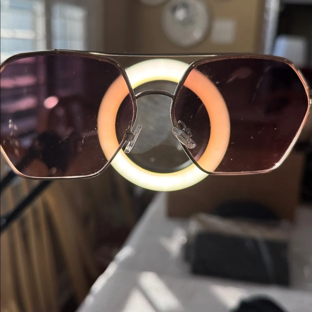 Oscar De la Renta Thin Metal Designer Sunglasses